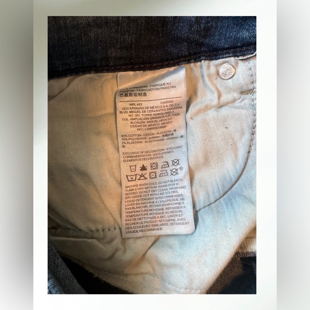 Signature by Levi Strauss & Co Women Slim Straight Jeans Size 32x32 - Picture 12 of 13